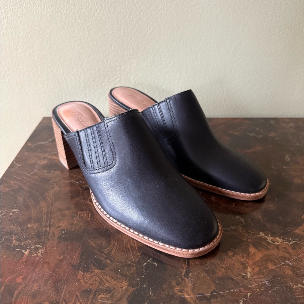 Madewell The Carey Mule in Leather